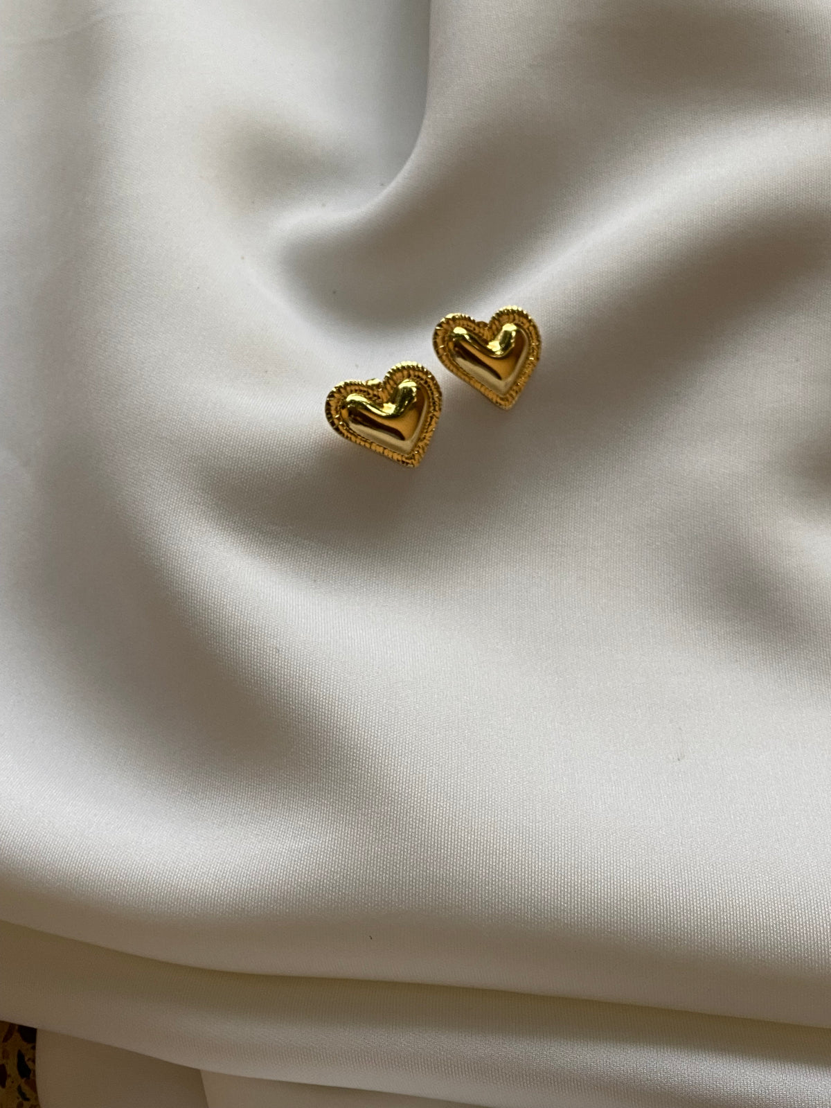 Sweetheart Studs