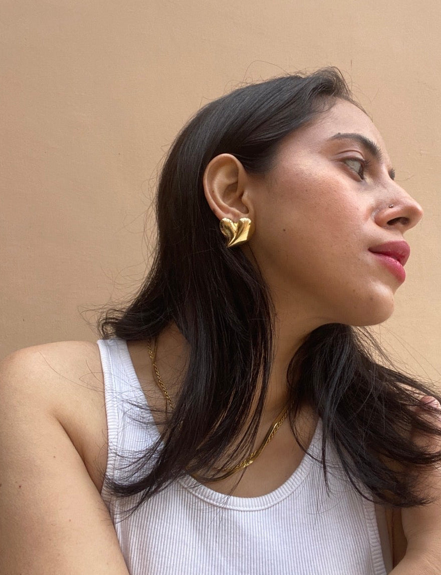 Core Wave Studs